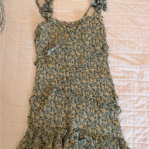 Astr Dresses & Skirts - Astr Floral Mini Dress in Blue and Yellow